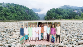 কোয়ারী বন্ধের প্রতিবাদে কঠোর আন্দোলনের দিকে পাথর সংশ্লিষ্টরা